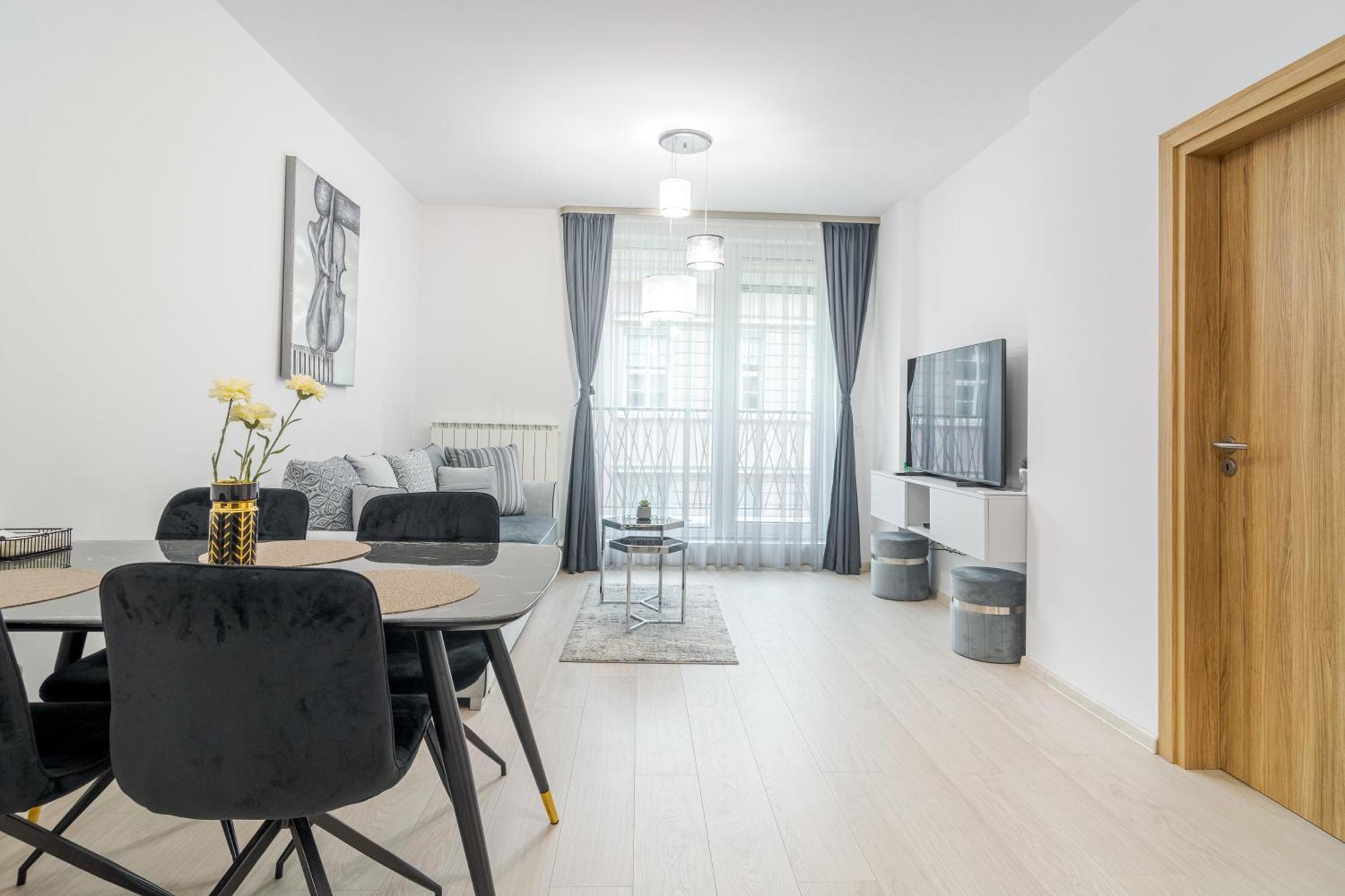 Appartamento Paris Luxury Centre 2bdr W Work Desk And Wifi Near Nevsky Cathedral Sofia